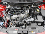 1.5リッターガソリンエンジンを搭載。スカイアクティブテクノロジーで開発された新世代の低燃費かつハイパワーなエンジンです。