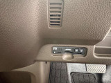 高速の出入りを楽にできるETC車載器付きです。
