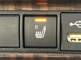 【シートヒーター】寒い日に重宝するシートヒーター!エアコンより早く温まってくれるので寒がりの人も安心ですね♪エアコンの温風は乾燥するから苦手、という方にもをおすすめです。