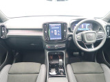 XC40 アルティメット B4 AWD ダークエディション 4WD 
