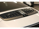 ポルシェ911タルガ4GTS PDK 992.2 アイスグレーメタリック 新車保証継承可能です。 お気軽にお問合せください。