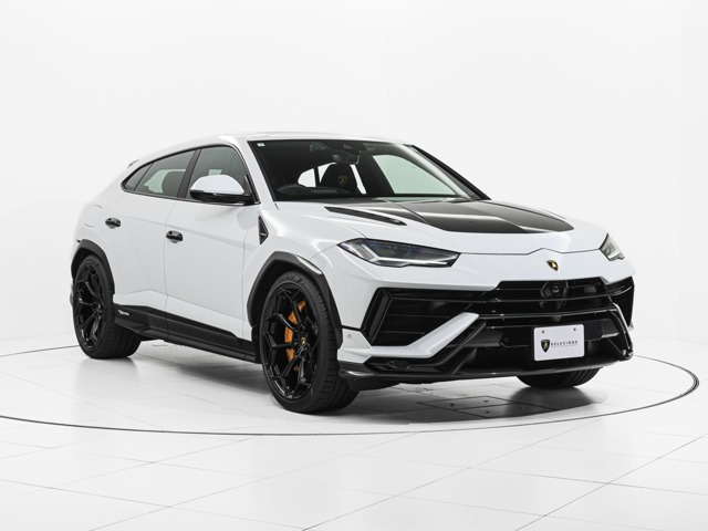 ウルス ペルフォルマンテ 4WD 