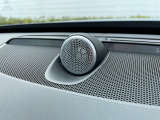 【Bowers & Wilkins】ボルボのプレミアムオーディオ。車内空間という特殊な環境に100年以上の伝統を持つイェーテボリ交響楽団の音響を再現した「コンサートモード」を搭載。