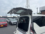 ガラスハッチのみの開閉ができますので、お買い物等にとても便利です。