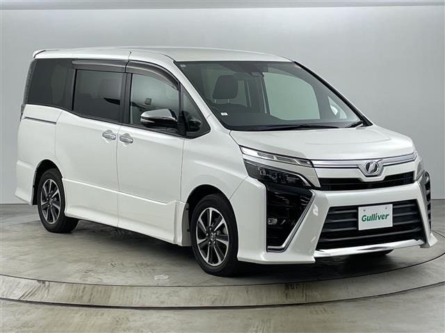 ヴォクシー 2.0 ZS 煌 修復歴無し