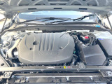 当店の認定中古車(VOLVO APPROVED CAR)はメーカー基準の車齢・走行に応じた内外装・機関の176項目もの項目に厳密な点検を実施。すべての基準を満たした自信を持ってお届けする中古車です。