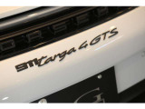 ポルシェ911タルガ4GTS PDK 992.2 アイスグレーメタリック 新車保証継承可能です。 お気軽にお問合せください。