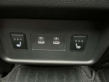運転席・助手席シートヒーターつき