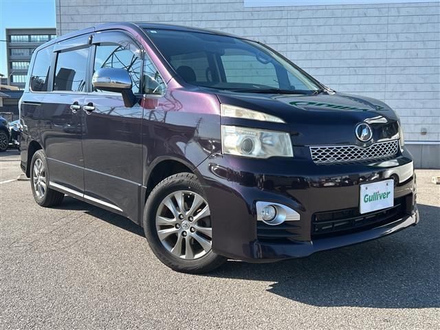 ヴォクシー 2.0 ZS 煌II 4WD 修復歴無し