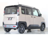 デリカミニ T プレミアム 4WD 