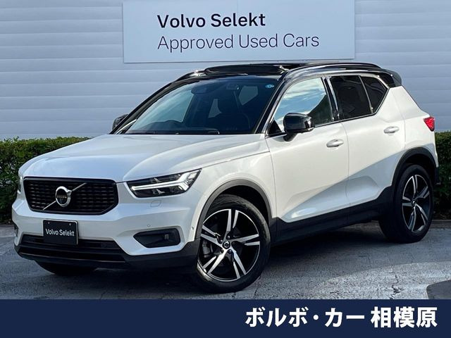XC40 B4 AWD Rデザイン 4WD 