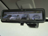 スマートルームミラー★車両後方のカメラ映像をミラー面に移して、いつでもクリアな後方視界を確保します♪