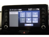 純正ディスプレイオーディオを装備。Bluetooth対応でお手持ちのスマートフォンからお気に入りの音楽の再生も可能。