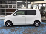 ワンオーナーで内外装ともきれいなお車です