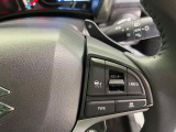 【アダプティブクルーズコントロール】高速道路での長距離走行が楽に!!自動で速度を保つクルーズコントロールが、衝突軽減システムと連携し、前方の車両を感知して車間を保つように速度調節してくれます!!