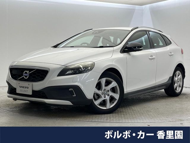 ボルボ V40クロスカントリー 
