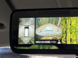 【マルチアラウンドモニター】専用のカメラにより、上から見下ろしたような視点で360度クルマの周囲を確認することができます☆死角部分も確認しやすく、狭い場所での切り返しや駐車もスムーズに行えます。