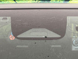 【ホンダセンシング】走行中に前方の車両等を認識し、衝突しそうな時は警報とブレーキで衝突回避と被害軽減をアシスト。より安全にドライブをお楽しみいただけます。