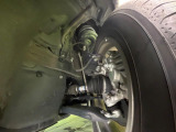 お車を安心してお乗りいただく為には、足回りの定期点検が欠かせません。サービスサポート(有償保証)では無料点検もご提供しており、安心のカーライフをお過ごしいただけるサポート体制が整っています。
