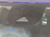 【インテリジェントエマージェンシーブレーキ】フロントカメラで前方の車両や歩行者を検知。衝突しそうな時は衝突被害軽減ブレーキが作動、衝突回避をサポート。より安全にドライブをお楽しみいただけます。