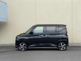 ボディ色はブラックマイカメタリックです。  ※弊社では、現車確認・納車時にご来店いただける福島県内在住のお客様、および隣接県のお客様への販売に限らせていただいております。