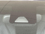 【トヨタセーフティセンス】走行中に前方の車両等を認識し、衝突しそうな時は警報とブレーキで衝突回避と被害軽減をアシスト。より安全にドライブをお楽しみいただけます。