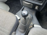当社の車両は基本的に現状販売となりますので現車確認をお願い致します。遠方で現車確認ができない場合はノークレームノーリターンとなります。また外出が多いのでご来店の際は事前にご連絡をお願いいたします。