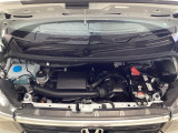 無段変速機(CVT)を搭載。有段変速機に存在する「変速ショック」がないため、スムーズなアクセルワークを創り上げます。
