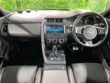 Eペイス ファースト エディション 2.0L D180 ディーゼル 4WD 