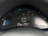 【スピードメーター】メーターがシンプルで見やすく運転しやすいですね。