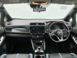 フロントガラスが広く視界が広々としているので、運転がとてもし易いです!