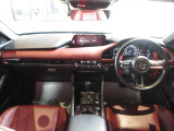 MAZDA3ファストバック 2.0 20S バーガンディ セレクション 4WD 