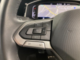 ◆クルーズコントロールにレーダーセンサーを組み合わせ、先行車を測定し設定されたスピードを上限に自動で加減速を行います。一定の車間距離を維持することで、長距離走行でのドライバーの疲労を低減させます。