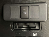 中古車のコンディションはそれぞれです、販売は原則として実車を見てからとさせて頂いております。是非見に来て下さいませ! 詳しくはスタッフまで!通話料無料のダイヤル「0078-6003-527324」