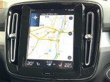 【9インチタッチスクリーン純正HDDナビ】「Apple Car Play」「Android Auto」対応のボルボ先進ナビゲーション「SENSUS」。最新地図データへ無料更新してお渡しします。