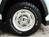 バディ 2.5 ハイブリッド DX E-Four 4WD 