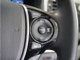 【ホンダセンシング】衝突を予測してブレーキをかけたり、前のクルマにちょうどいい距離でついていったりできる多彩な安心・快適機能を搭載した先進の安全運転支援システム。
