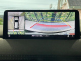 【360&deg;ビューモニター】専用のカメラにより、上から見下ろしたような視点で360度クルマの周囲を確認することができます☆死角部分も確認しやすく、狭い場所での切り返しや駐車もスムーズに行えます。