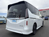 セレナ 1.4 e-POWER ハイウェイスターV 