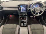 XC40 B4 AWD Rデザイン 4WD 