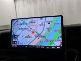 ☆ナビゲーション付きです!ドライブや旅行など様々なシーンで活躍しますよ♪初めてのところも迷わず安心♪