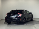 Honda認定中古車 U-Selectは3つの安心をお約束します。■Honda車のプロが整備した安心■第三者機関がチェックした安心■購入後もHondaが保証する安心