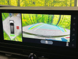 【アラウンドビューモニター】専用のカメラにより、上から見下ろしたような視点で360度クルマの周囲を確認することができます☆死角部分も確認しやすく、狭い場所での切り返しや駐車もスムーズに行えます。