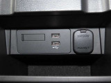 USB-Aに対応しており、市販の充電ケーブルがあれば、スマホ充電できます。