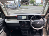 軽とは思えない機能性と上質感を兼ね備えたコックピット