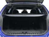 中古車だけではなく、新車も多岐にわたり、正規輸入車販売を行っております。各店舗選りすぐりの仕入ネットワークの中からあなたにピッタリのお車を探します!