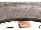 225/45R18    車両装着標準タイヤサイズです。 タイヤのご相談も石川トヨペットカローラにお任せください
