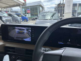 リバースギア連動の「バックビューカメラ」装備。 後退時や駐車時に安心です。