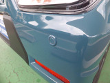 後退時ブレーキサポート機能搭載☆リアバンパーに4つのセンサーを内蔵し、車両後方にある障害物を検知!衝突回避をサポートします♪