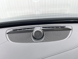 【Bowers & Wilkins】ボルボの上級プレミアムオーディオ。車内空間という特殊な環境に100年以上の伝統を持つイェーテボリ交響楽団の音響を再現した「コンサートモード」を搭載。